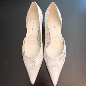 Banana Republic White Leather Pointed Toe Low Heels